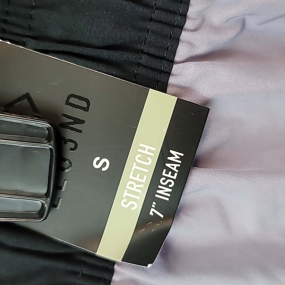 Leg3nd athletic Men's Purple shorts Small new nwt - Picture 6 of 6